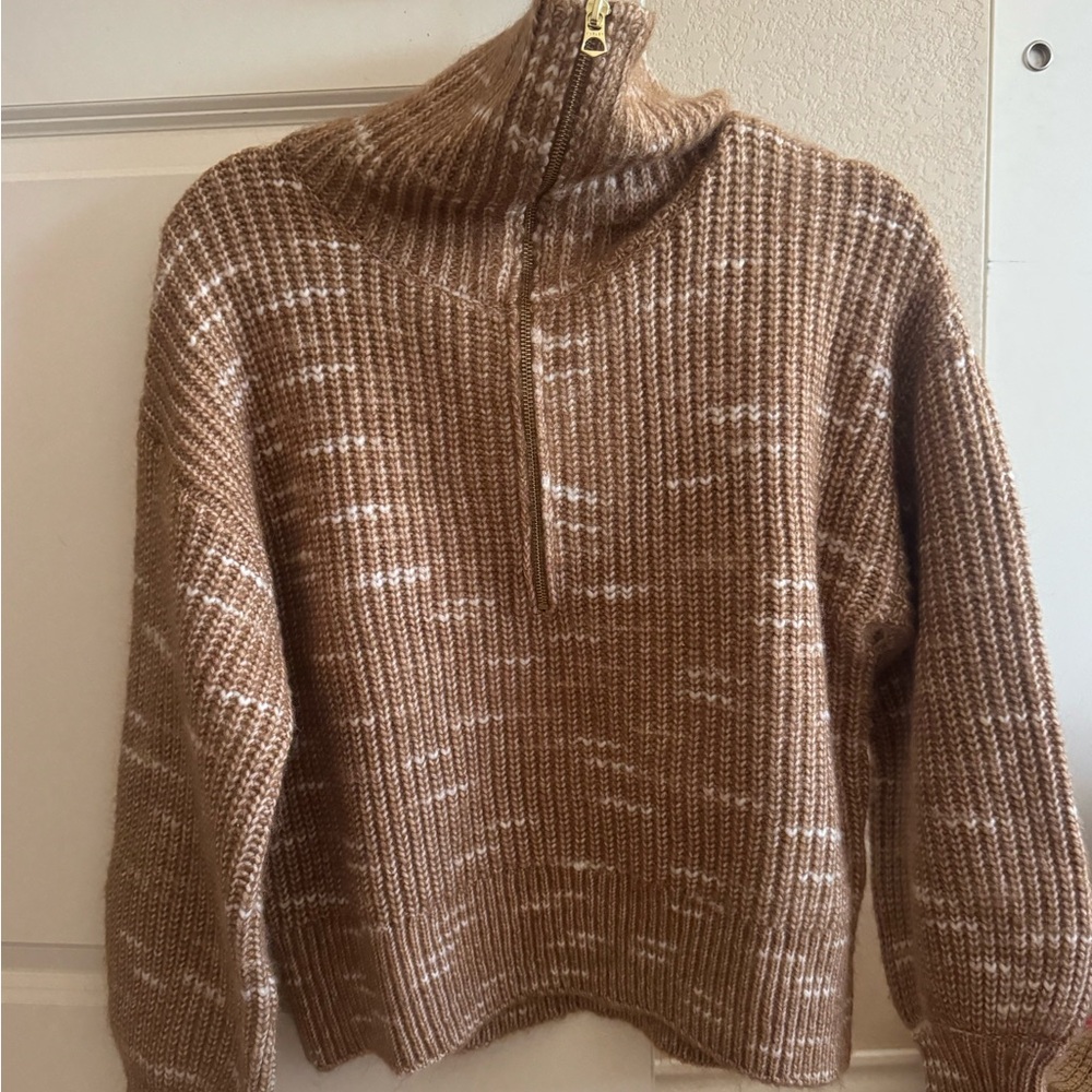 Varley Brown and White Zip Up Sweater